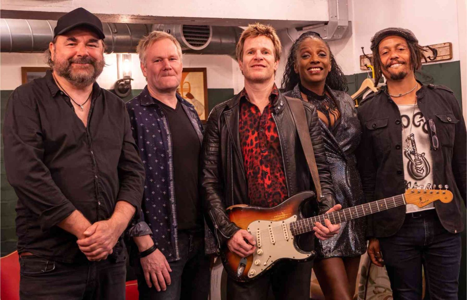 Uncovered band line up